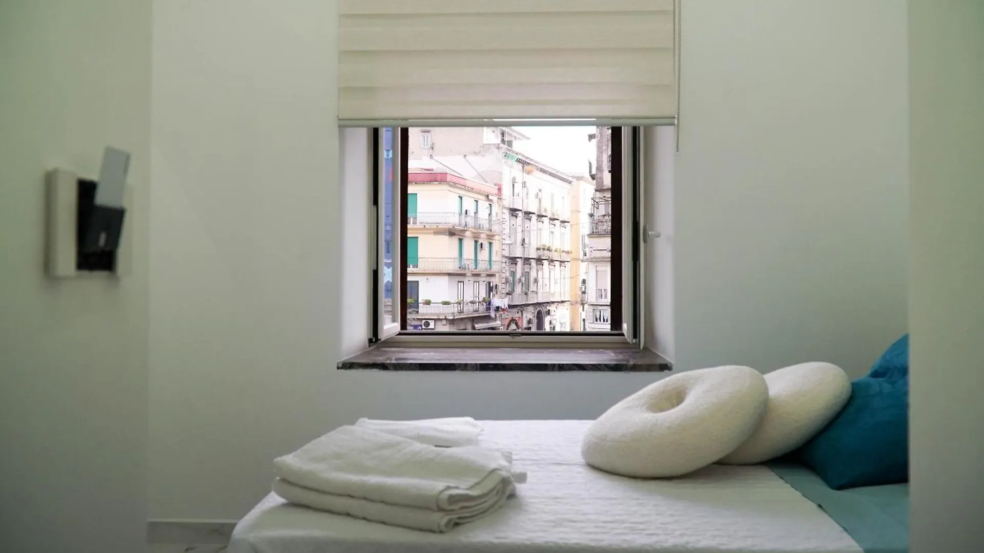 Bed & Breakfast Maison Sanita Napoli Italia