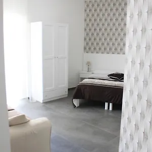 Alambrado Rooms&suites Nápoles