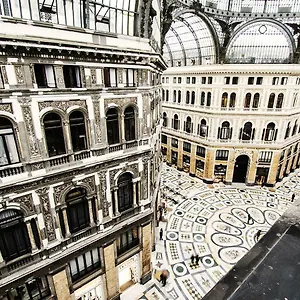 Domus Sibyllina, Galleria Umberto I בית הארחה