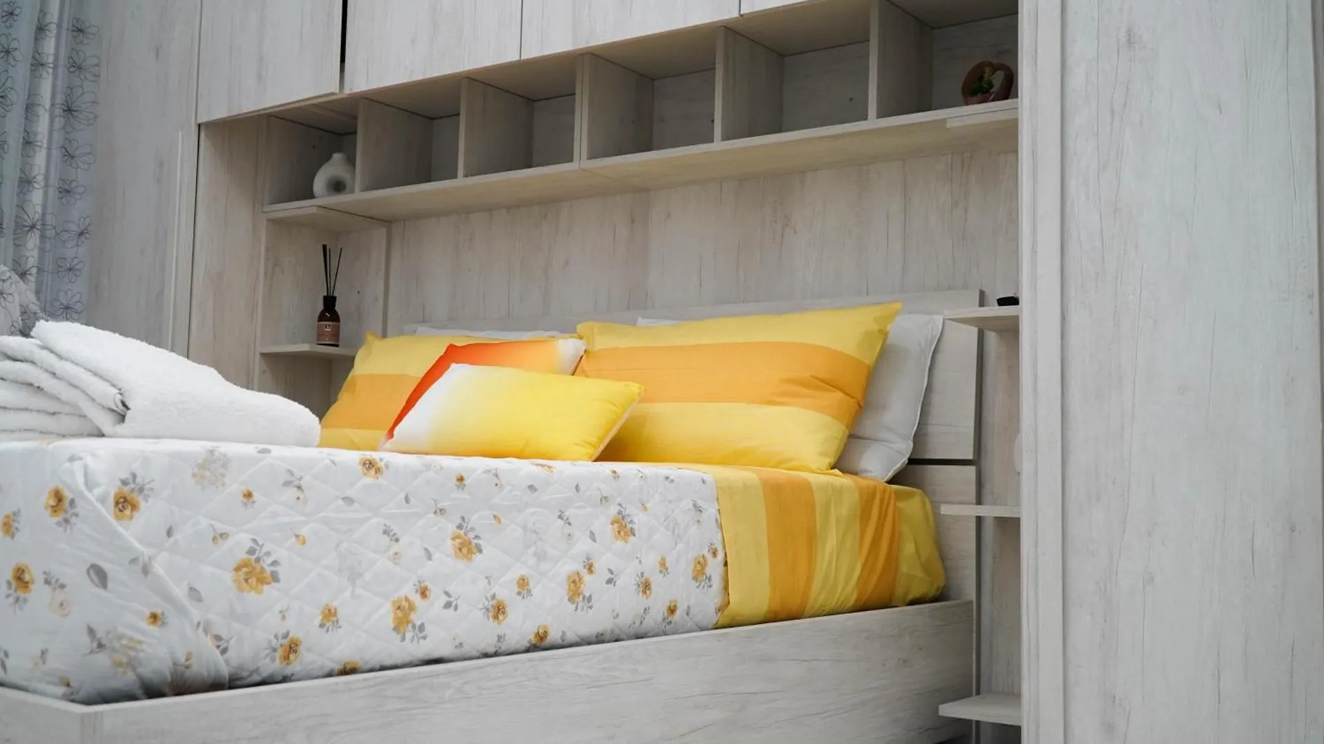 Maison Sanita Neapol 0*,